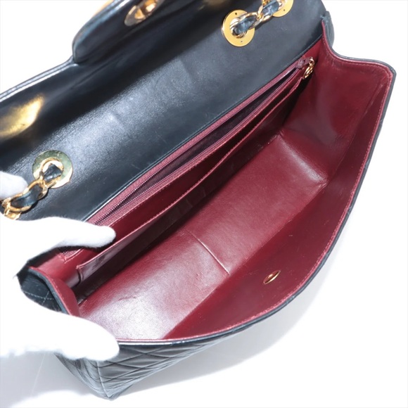 Authentic JUMBO CHANEL XL single flap lambskin black crossbody - Picture 6 of 14